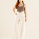 Calça Wide leg alfaiataria com Botões natural