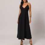 Vestido de alças com decote v cor preto