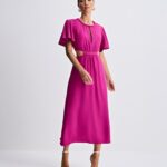 Vestido manga godê decote v