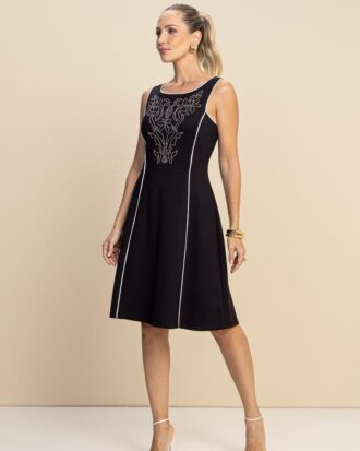 Vestido Dalila com bordado Preto