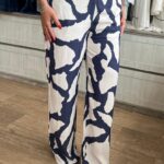 Calça WIDE LEG estampa azul e branco